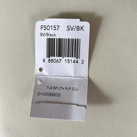 Coach Black & Cream Snap Close Clutch w/Strap - Picture 2 of 4